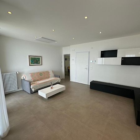 Nuovo Residence Serenissima Frontemare - Agenzia Cocal Caorle Dış mekan fotoğraf