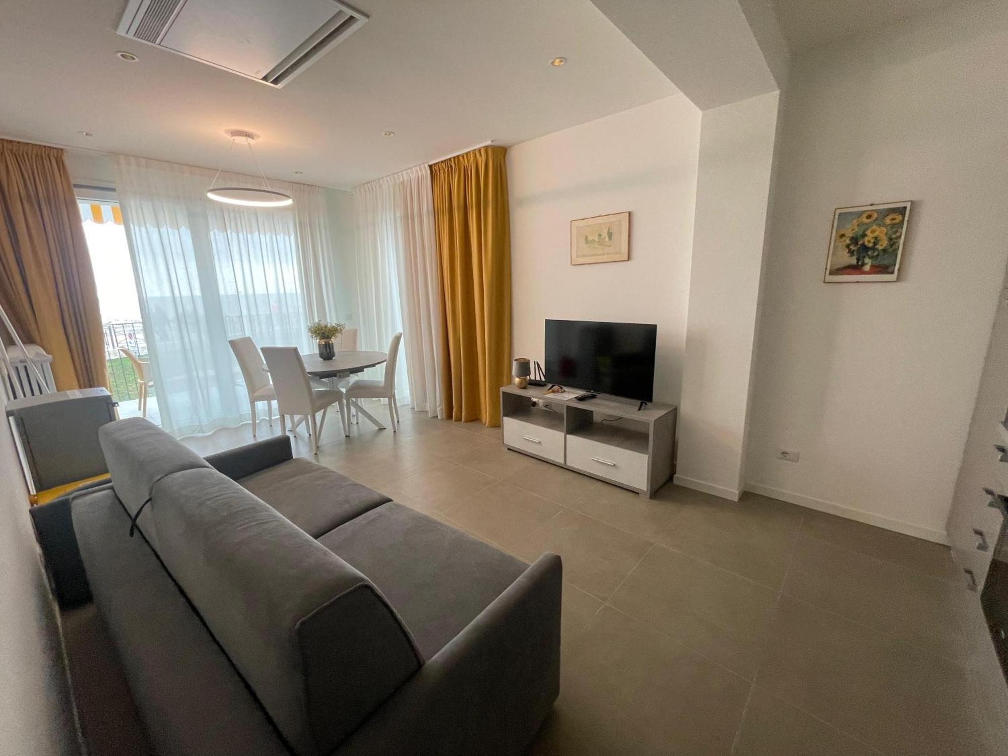 Nuovo Residence Serenissima Frontemare - Agenzia Cocal Caorle Dış mekan fotoğraf