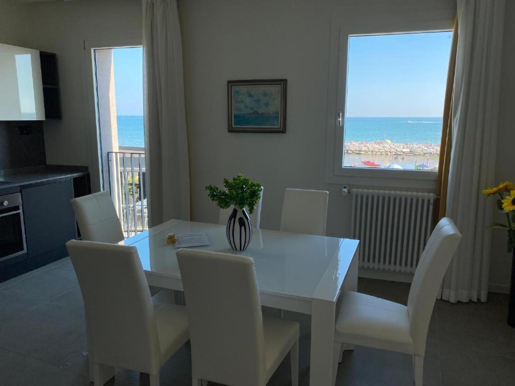 Nuovo Residence Serenissima Frontemare - Agenzia Cocal Caorle Dış mekan fotoğraf